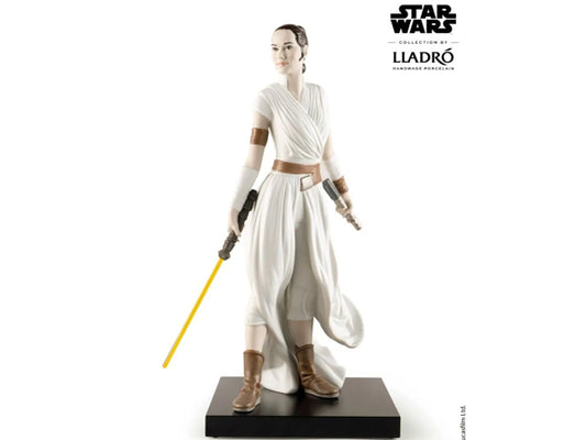 Lladro Star Wars Rey™ Figurine