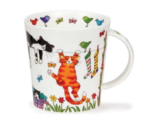 Dunoon cairngorm fine china mug illustrated with cats hanging off a washing line