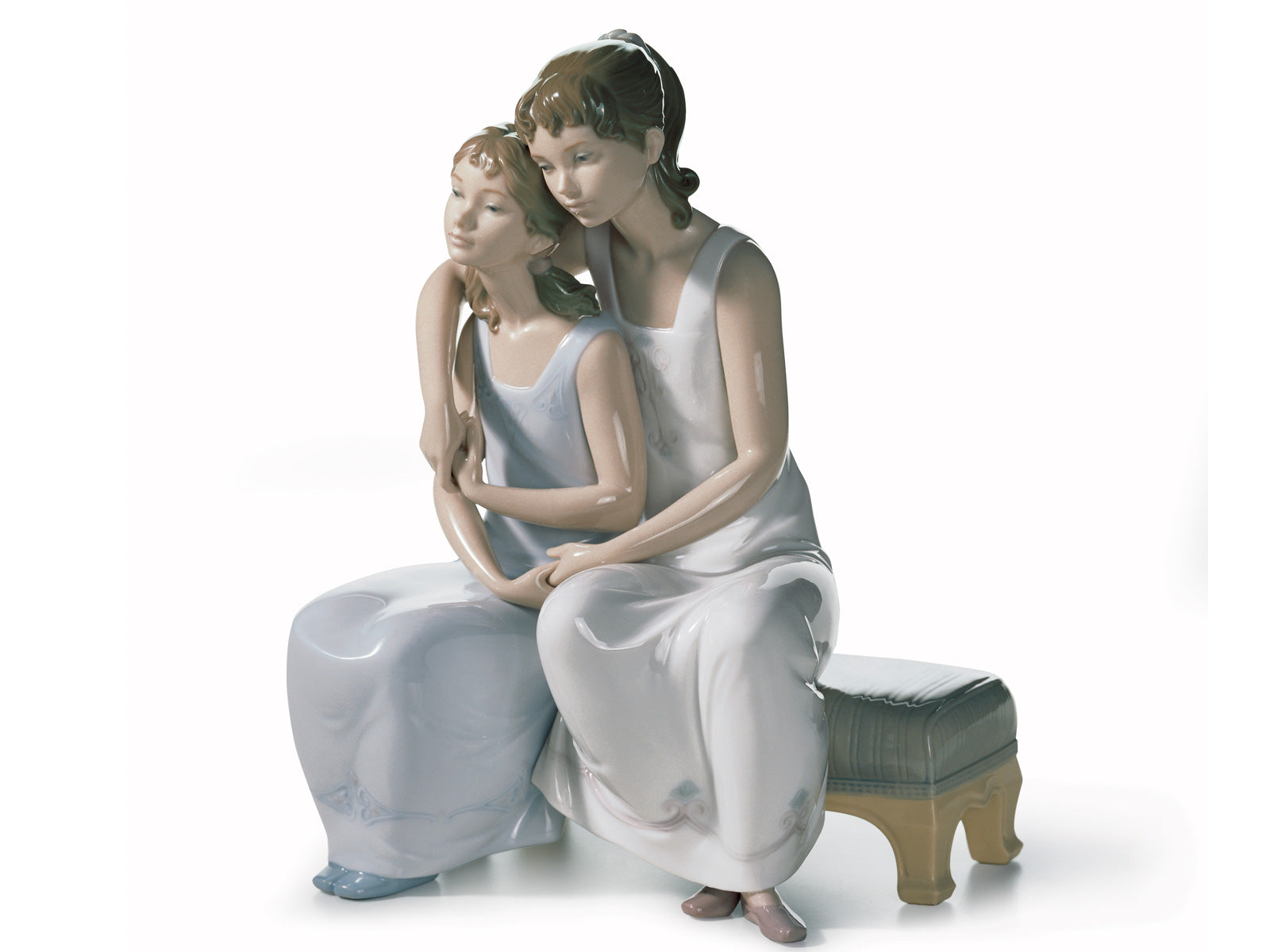 工芸品 Lladro My Happy Friend 06824 My Happy Friend Boy Figurine | Lladró® UK