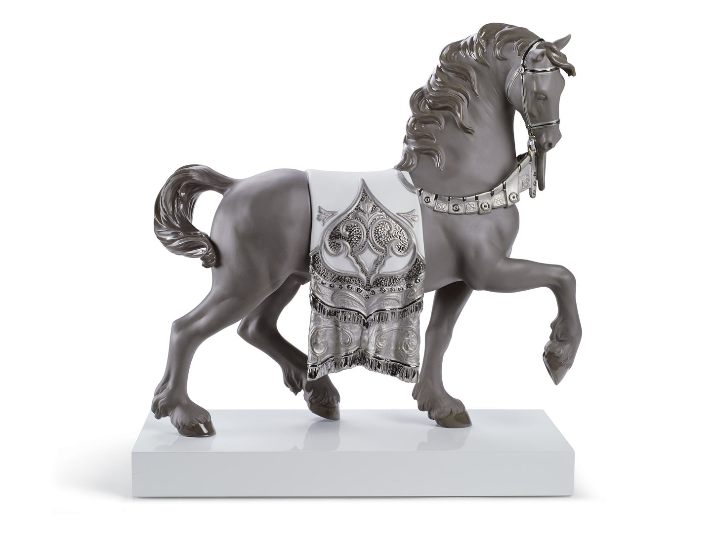 Lladro A Regal Steed - Re-Deco Porcelain Horse Ornament