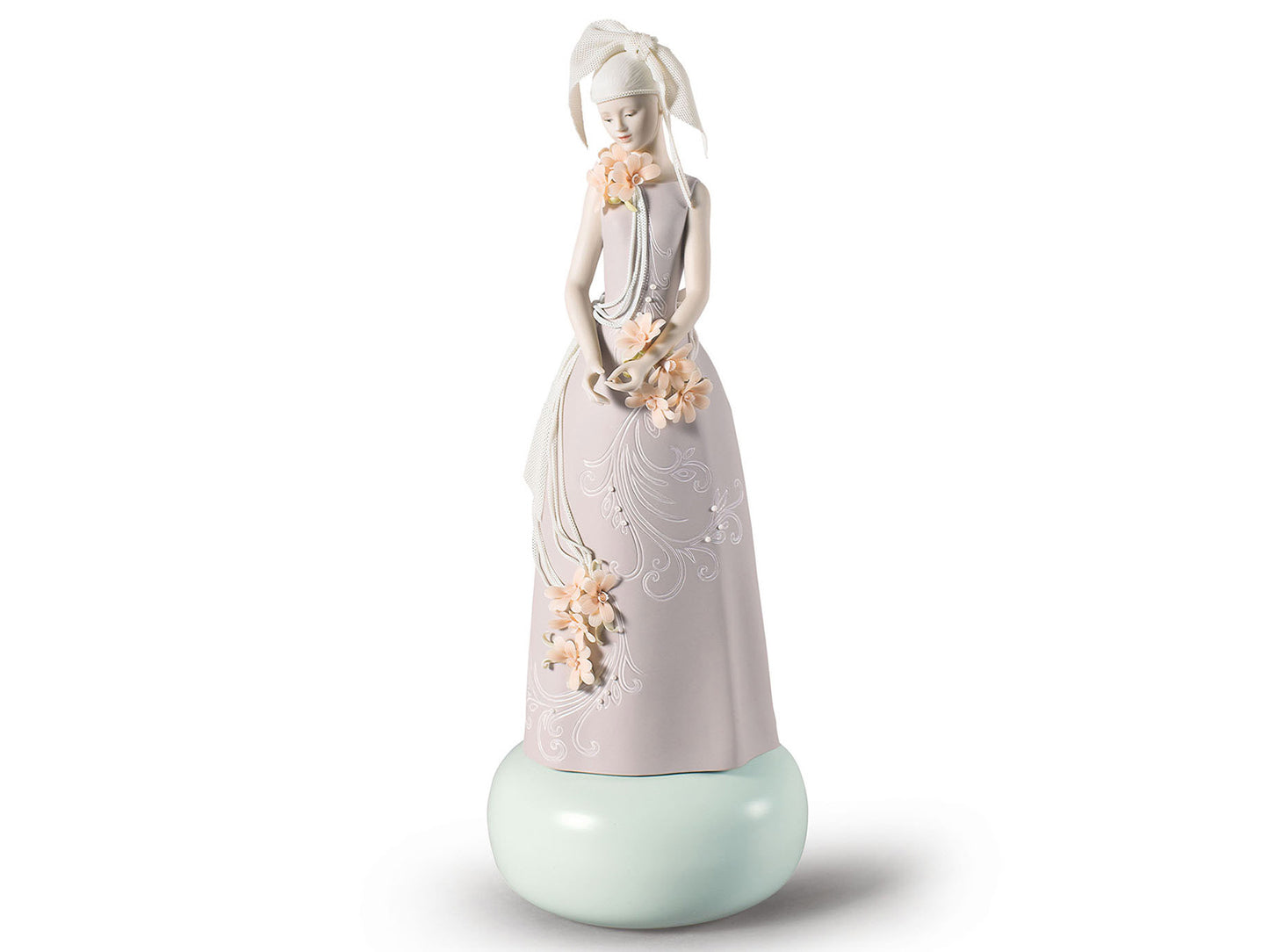 Lladro Haute Allure Exclusive Model (Limited Edition of 300)