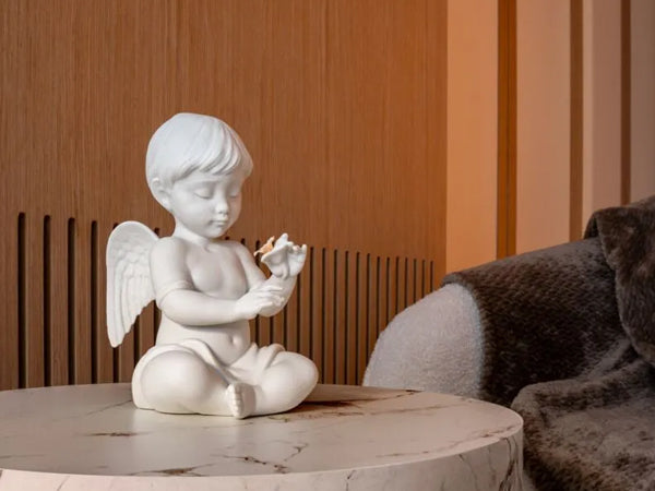 Lladro Angel With Flower Figurine