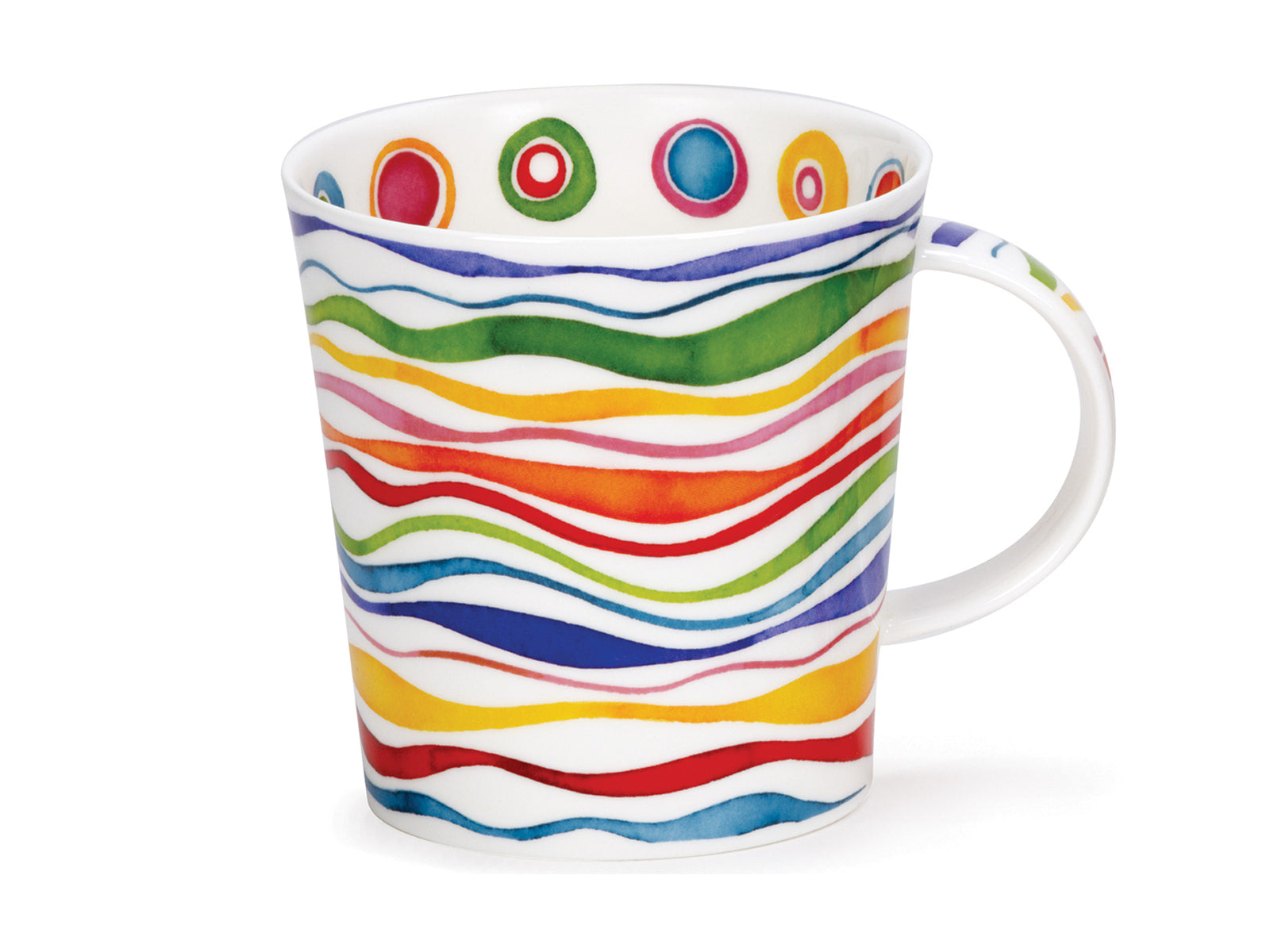 This Dunoon Cairngorm Ripple Mug is made of a fine bone china and has a colourful wave pattern flowing around its exterior in all range of bright colours. Around the interior are colourful rings to add a further vibrancy.