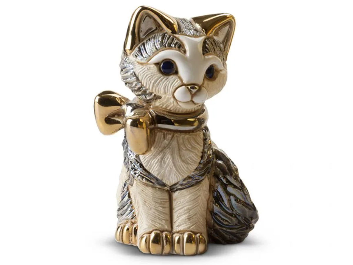 De Rosa Porcelain of a Kitten with a Ribbon