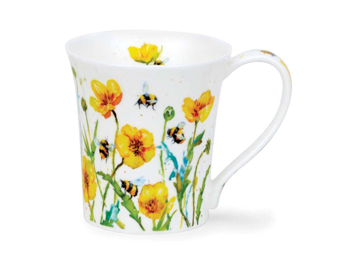 This Dunoon Jura Busy Bees Buttercup Mug is made of a fine bone china and depicts watercolor buttercups along with bumblebees flying amongst them. A buttercup has been printed on the handle of the mug, and two buttercups and bumblebees are printed opposite each other around the inner rim of the mug.