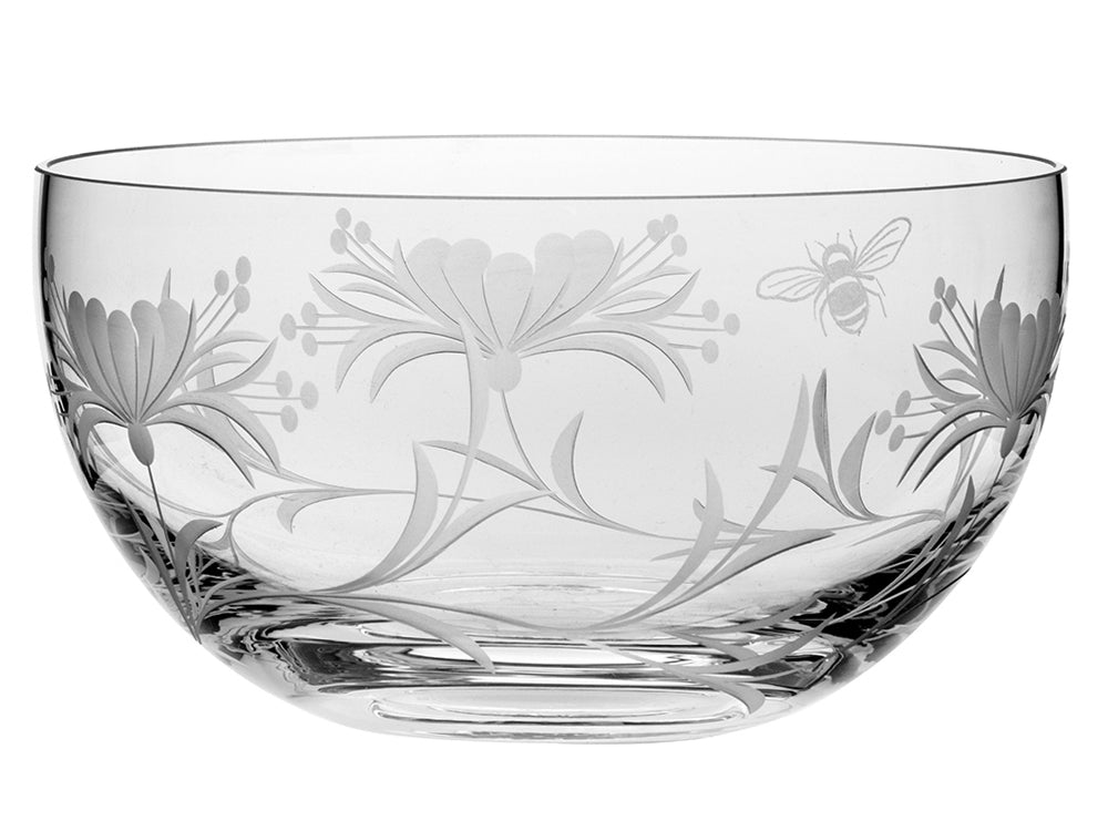 This Royal Scot Crystal Bee & Honeysuckle Fruit Salad Bowl has been hand-cut in Britain by expert craftspeople with a frosted honeysuckle and bumblebee design to add a touch of spring to your home. Wide and versatile in use, this bowl can be used to serve foods or simply as a display piece.