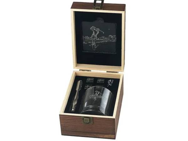 Selbrae House Golf Drinks Set