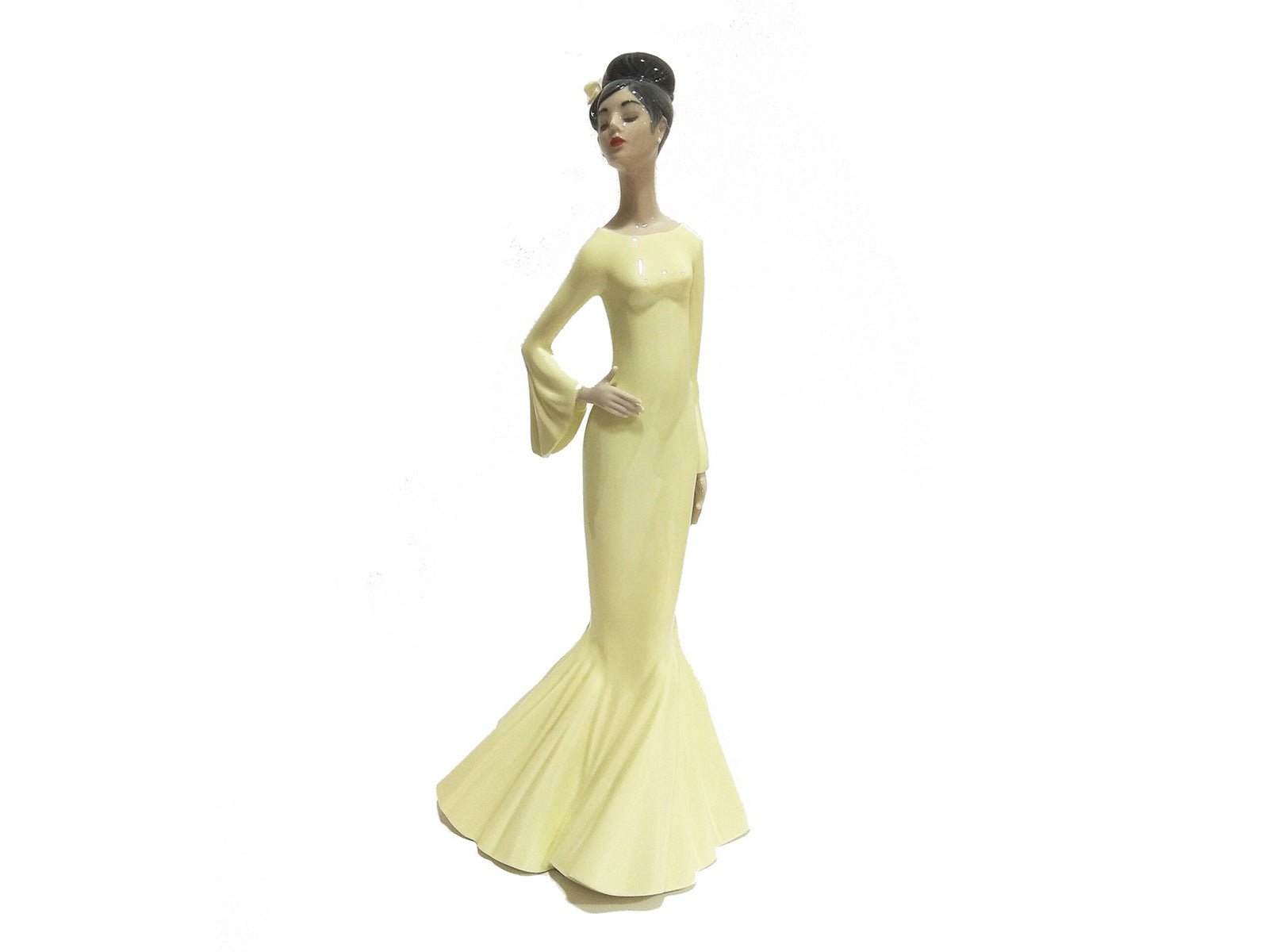 Nao Female Figurines | The Chinashop®