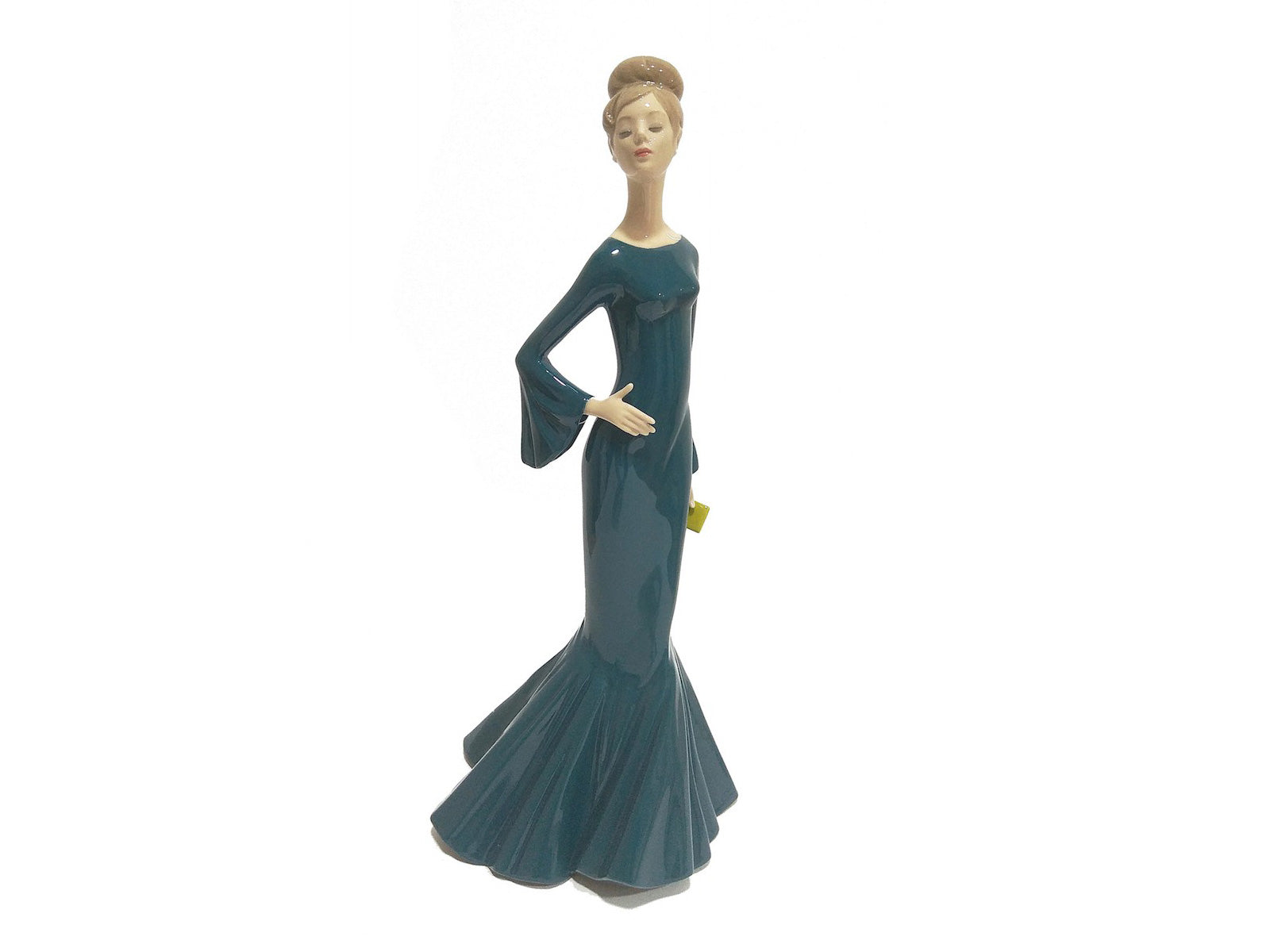 Nao Female Figurines | The Chinashop®