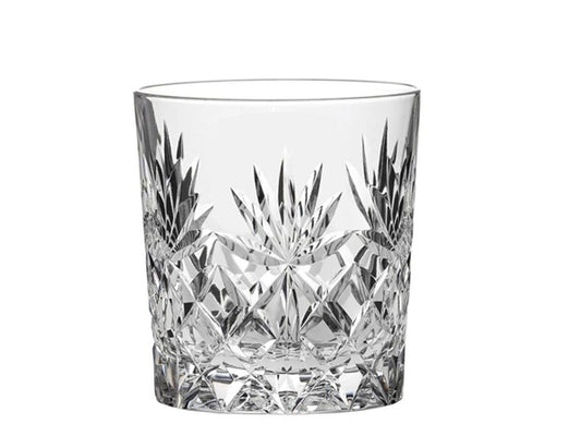 A whisky tumbler with a bed of diamonds cut around the base with a seven-pointed fan on top with a smooth rim.