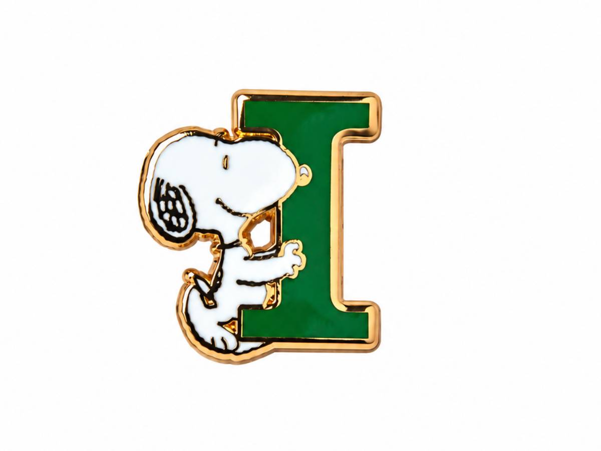 Magpie Peanuts Snoopy Alphabet Pin - I